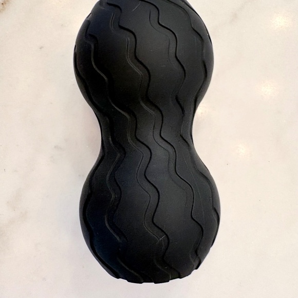 Therabody WaveDuo Massage Roller - Picture 4 of 4
